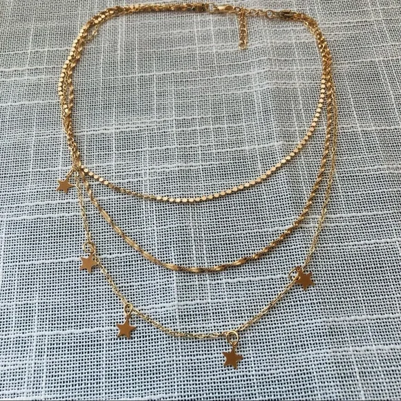 🆕 Goldtone Layered Star Design 3 Chain Necklace - Picture 3 of 8